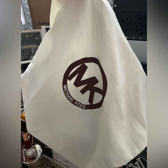 ✨ Michael Kors Signature Monogram Brown Leather Print Shoulder Bag✨LIKE NEW - Picture 8 of 14